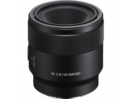 Sony FE 50mm f/2.8 Macro  Sony FE 50mm f/2.8 Macro